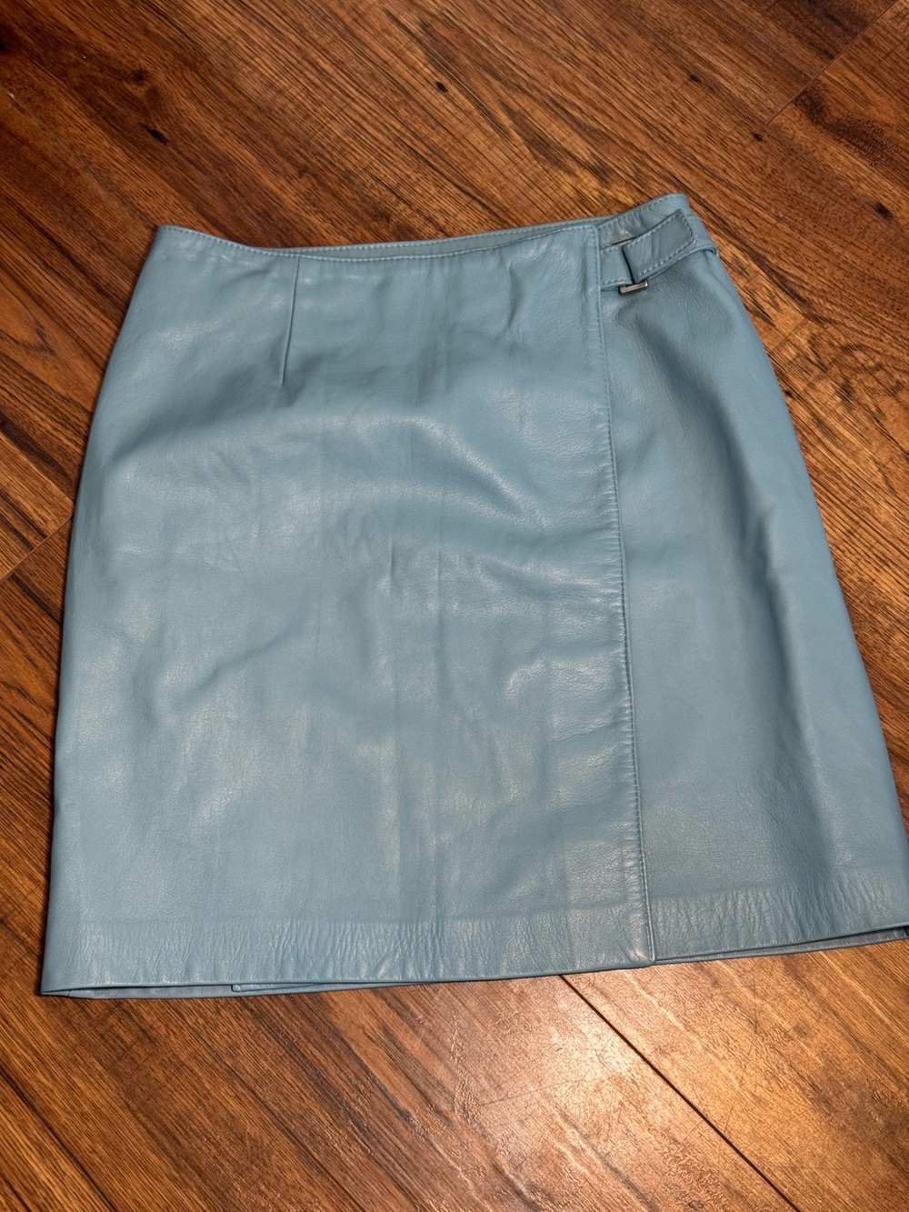 Danier Teal Blue Genuine Leather Wrap Mini Skirt Size 6